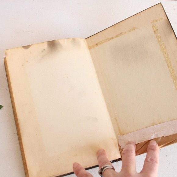 Vintage 1940s Book, Mademoiselle Fifi by Guy De Maupassant, And Other Stories - Picture 10 of 10